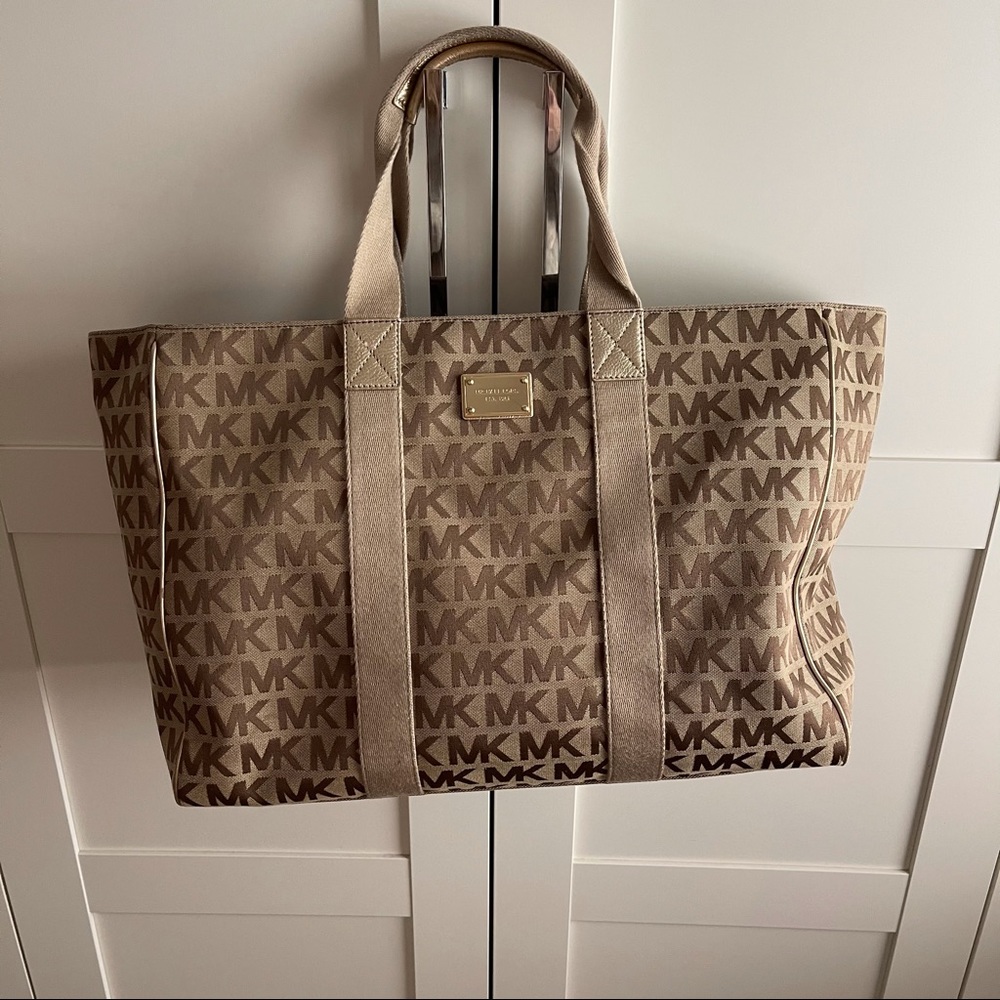 Michael Kors Travel Tote